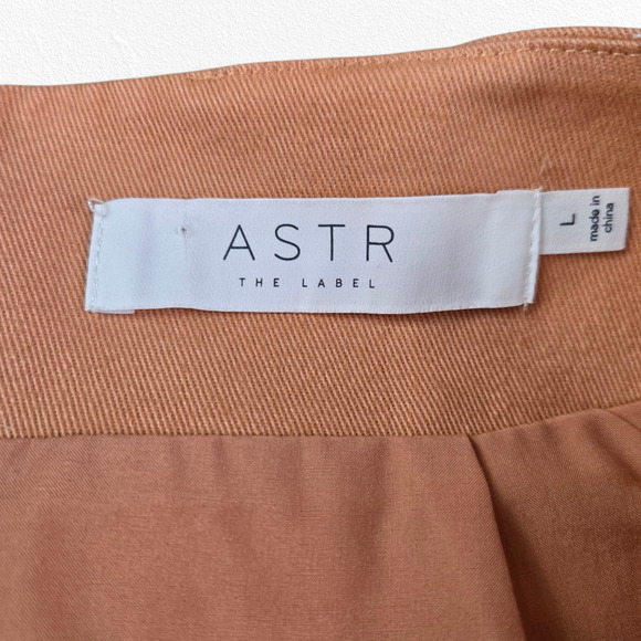 ASTR the Label Papaya Monet Mini Skirt Peach Cotton Blend Slit Front Size Large - Picture 6 of 9